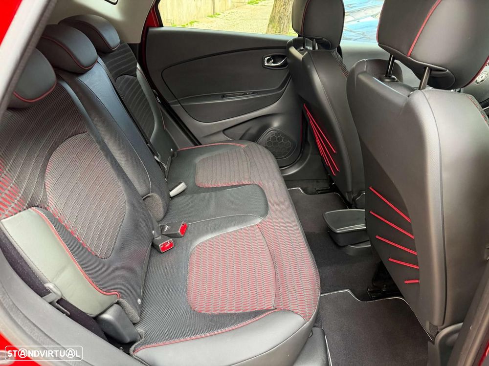 Renault Captur 1.2 TCe Exclusive XMOD EDC - 37