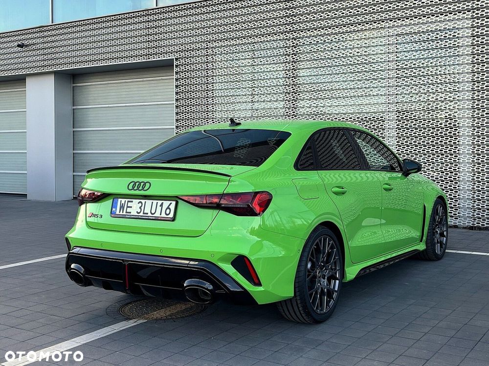 Audi RS3 Limousine - 9
