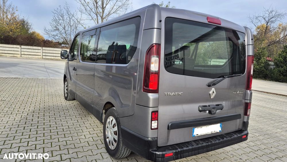 Renault Trafic ENERGY Grand Combi Authentique - 2
