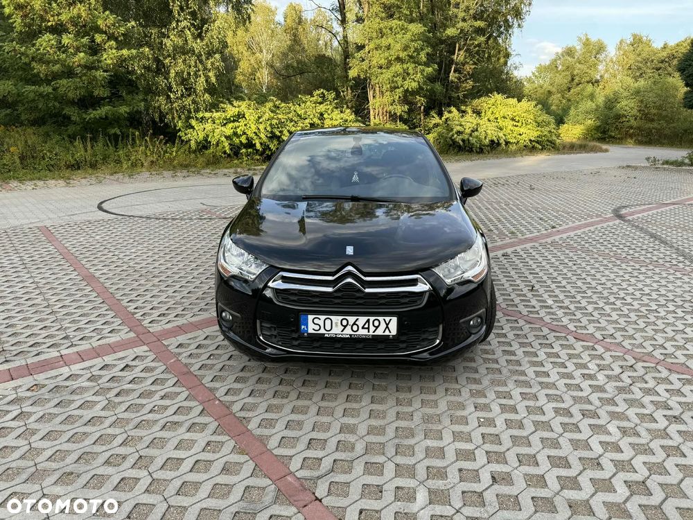 Citroën DS4 1.6 THP SportChic - 2