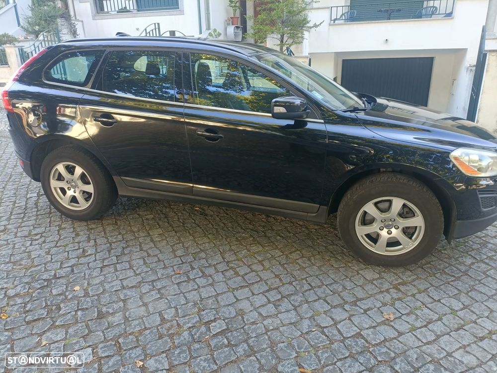 Volvo XC 60 2.0 D3 Drive - 4