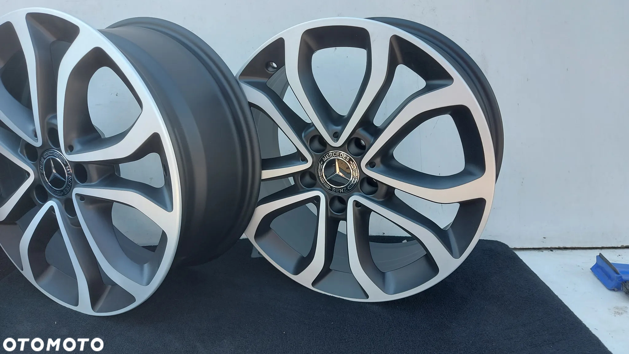 FELGI 17 KOMPLET MATOWE MERCEDES C W205 W204 E W212 W213 W207 W238 ORYGINAL DEMONTAZ 7JX17 8JX17 2054010200 2054013900 IDEALNE MAT - 5