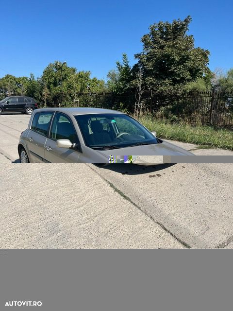 Renault Megane 1.9dCi Privilege - 6