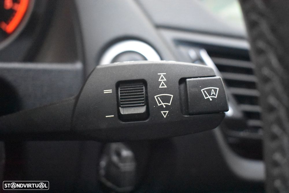 BMW X1 16 d sDrive Auto Pack M - 44