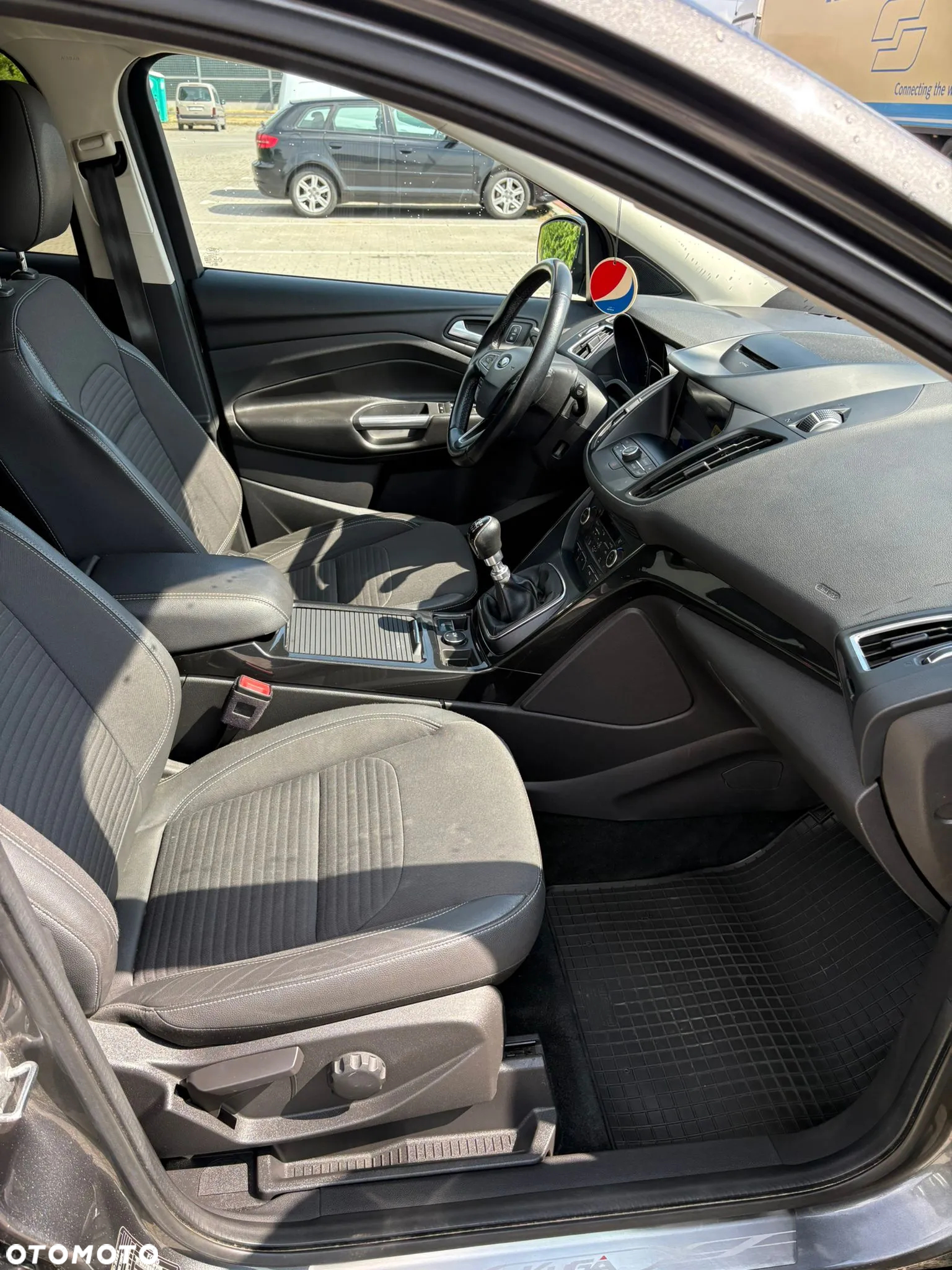 Ford Kuga 2.0 TDCi AWD Edition - 20