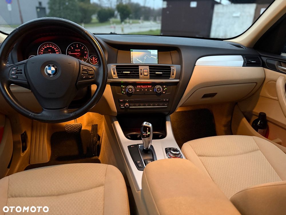 BMW X3 xDrive20d - 13