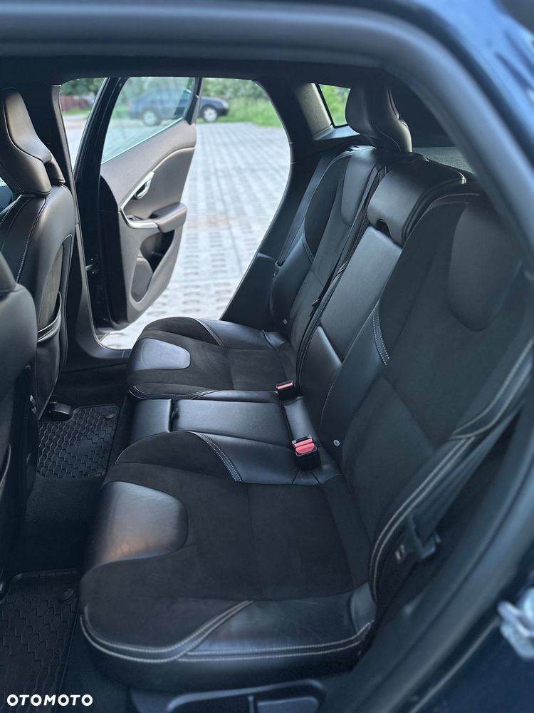 Volvo V40 D3 Geartronic R Design - 10