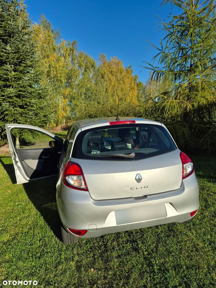 Renault Clio - 3