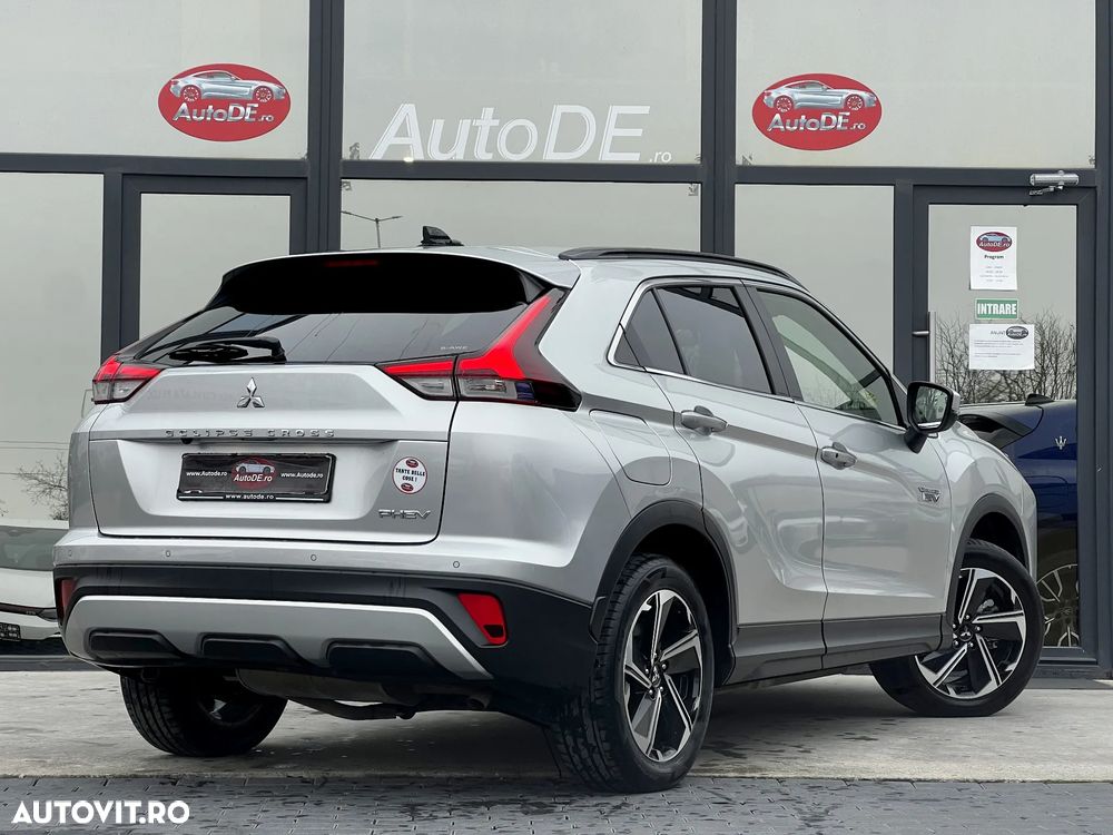 Mitsubishi Eclipse-Cross - 4