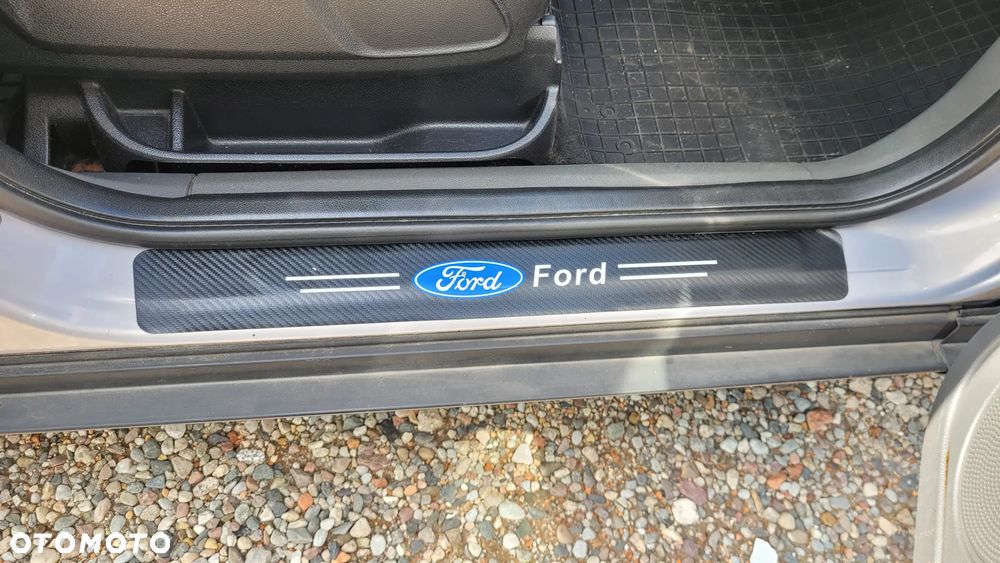 Ford Kuga 2.0 TDCi 2x4 Trend - 15