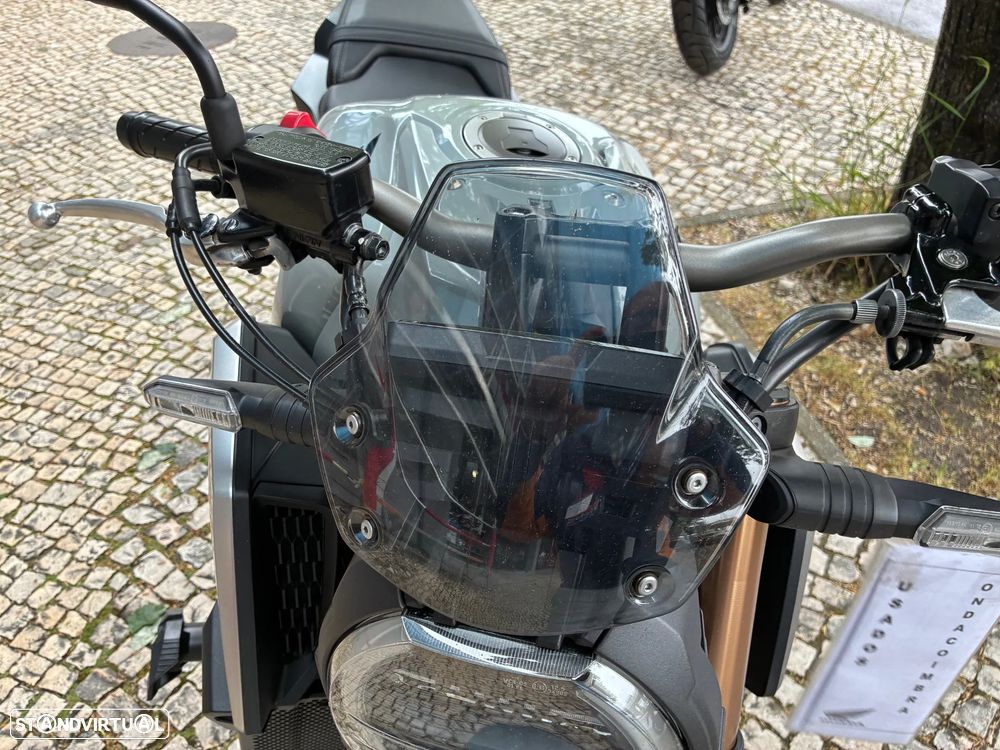 Honda CB 650 RA - 15