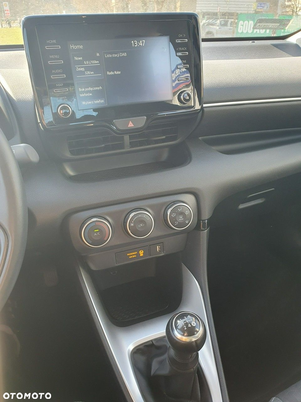 Toyota Yaris - 18