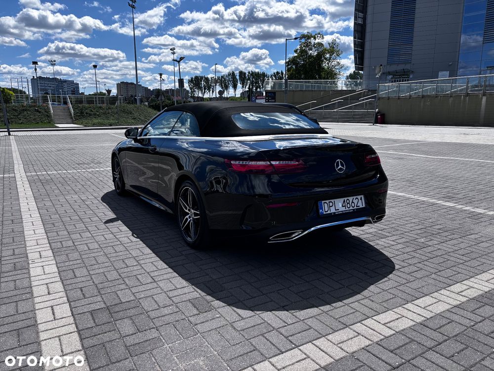 Mercedes-Benz Klasa E 200 9G-TRONIC AMG Line - 19