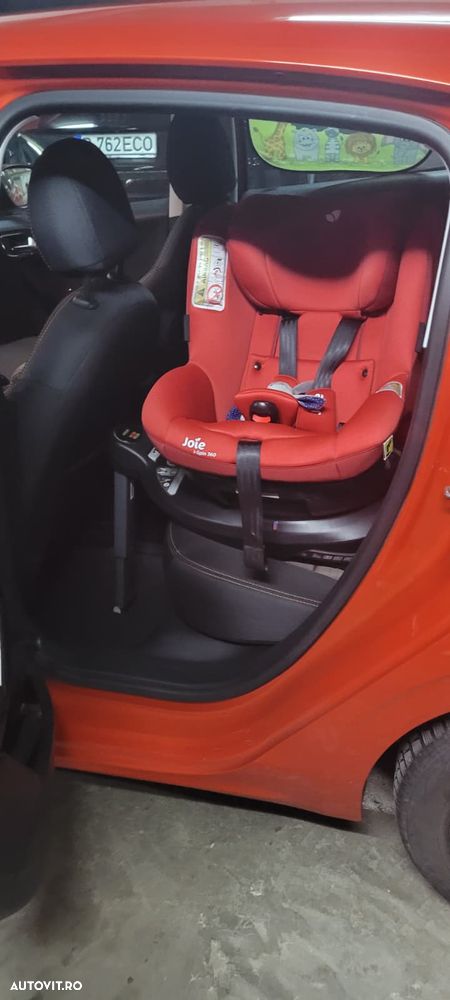Peugeot 208 1.2 L PureTech Active - 8