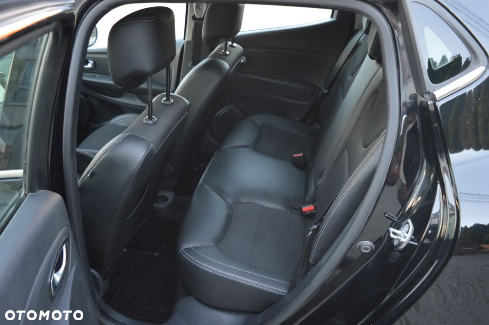 Renault Clio TCe 90 Luxe - 26