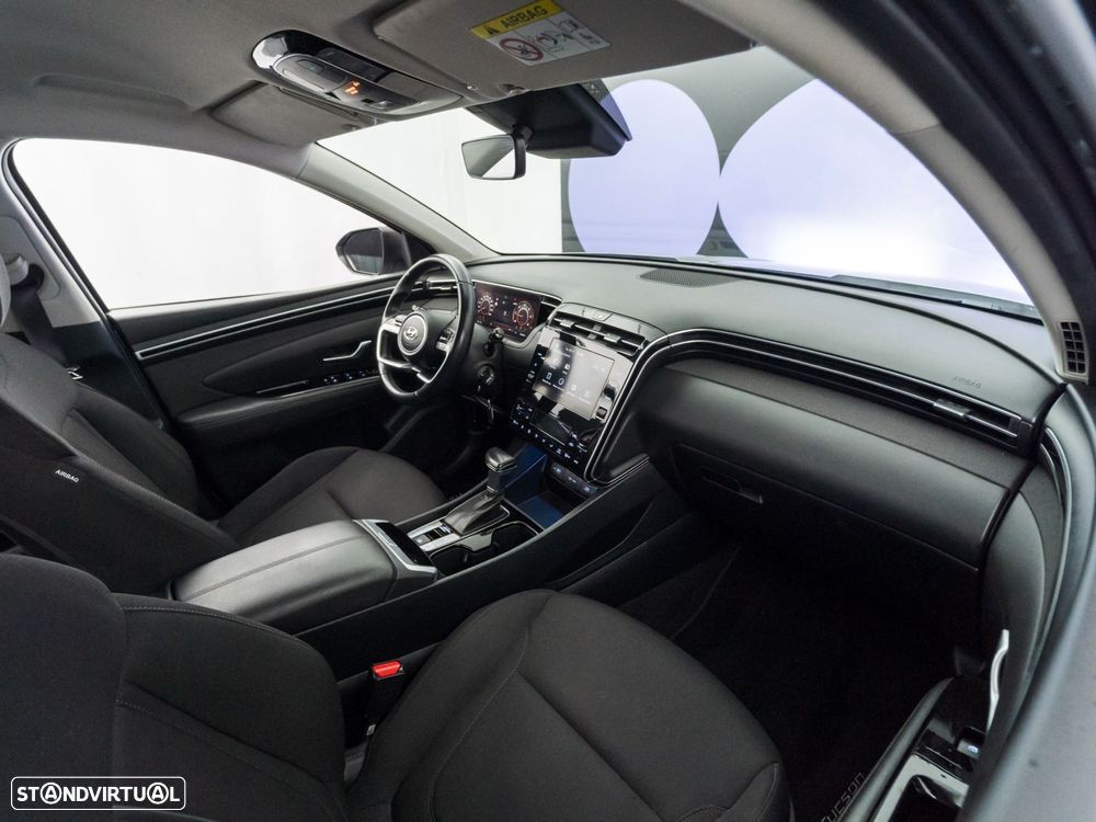 Hyundai Tucson 1.6 CRDi Premium DCT - 32