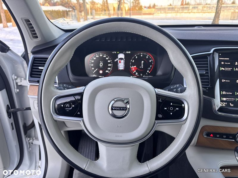 Volvo XC 90 T6 AWD Momentum 7os - 25