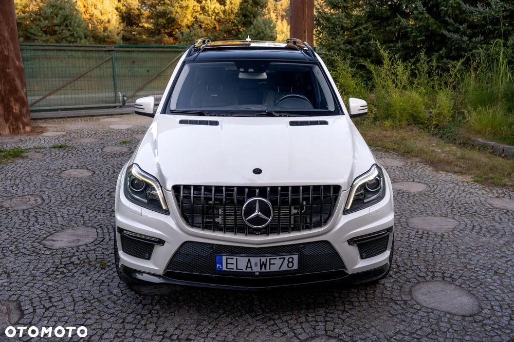 Mercedes-Benz GL 63 AMG 4Matic AMG Speedshift Plus 7G-TRONIC - 18