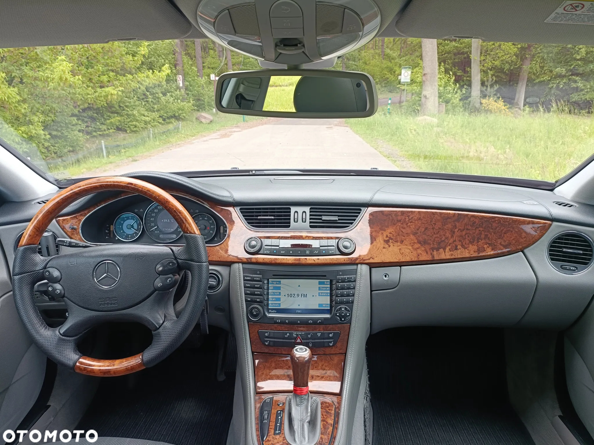 Mercedes-Benz CLS 350 - 26