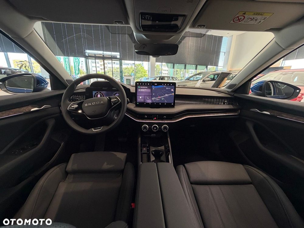 Skoda Superb 2.0 TDI SCR 4x4 L&K DSG - 32
