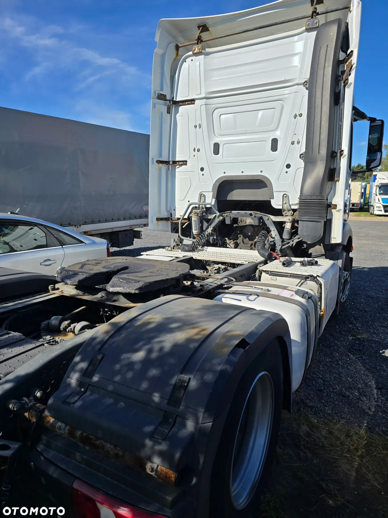 Mercedes-Benz Actros - 3