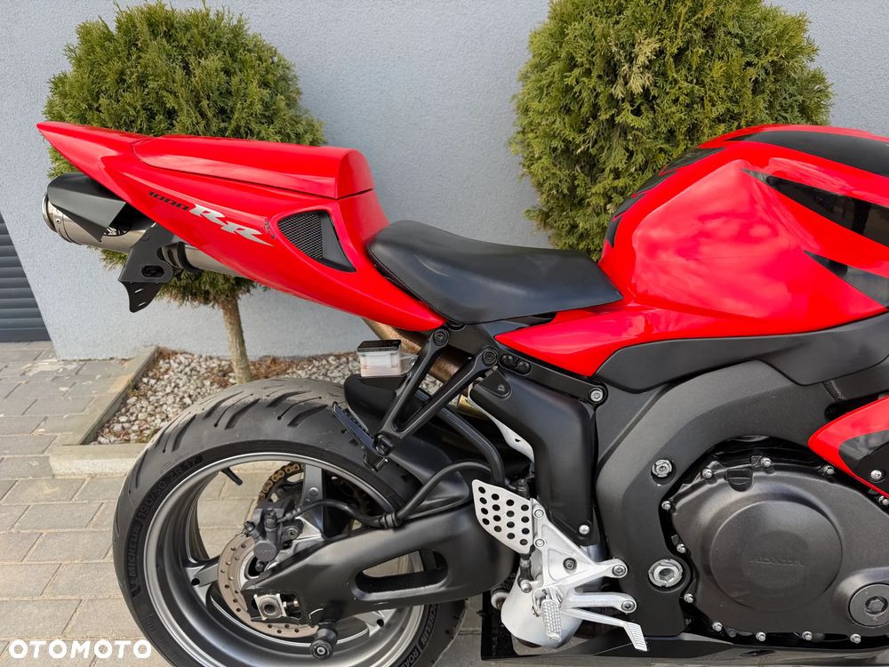 Honda CBR - 16