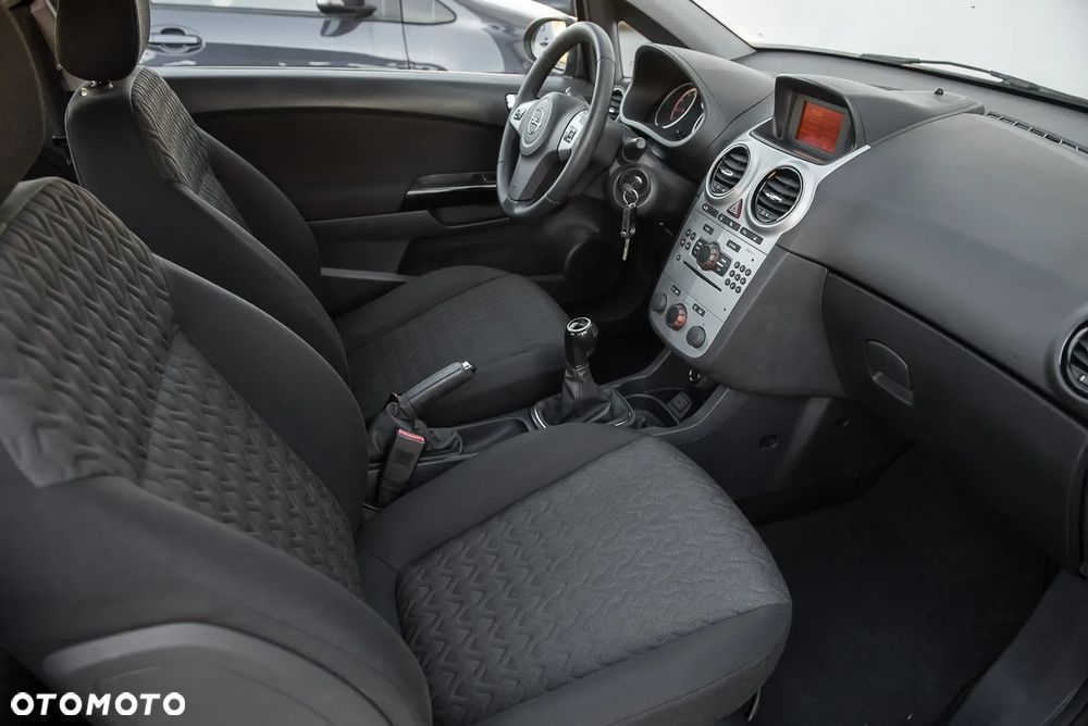 Opel Corsa - 23