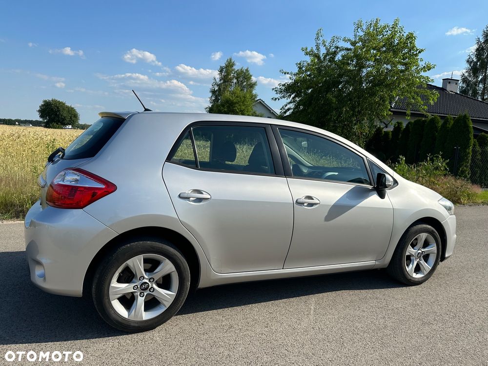 Toyota Auris 1.33 VVT-i Active - 12