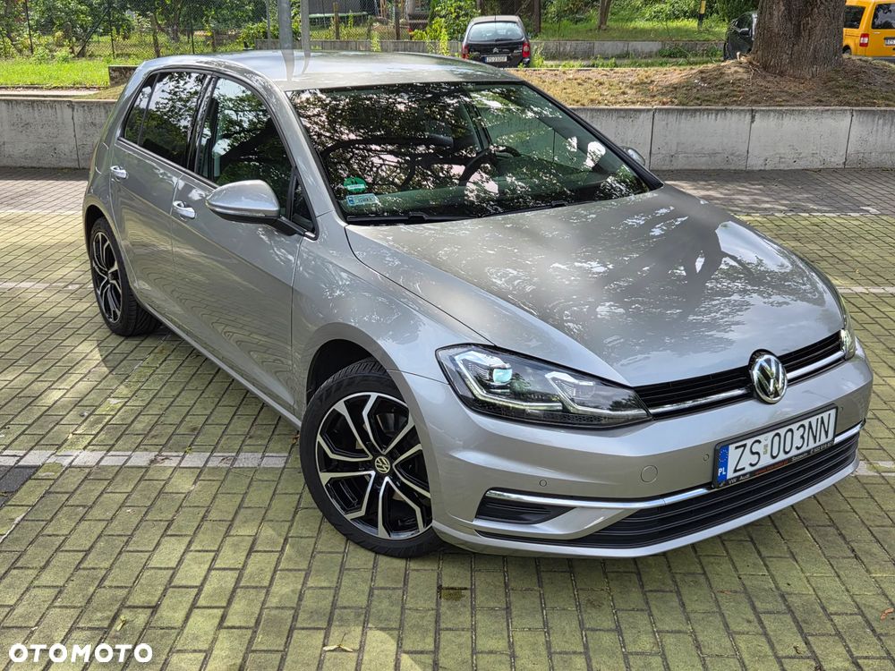 Volkswagen Golf 1.4 TSI BMT Comfortline - 24