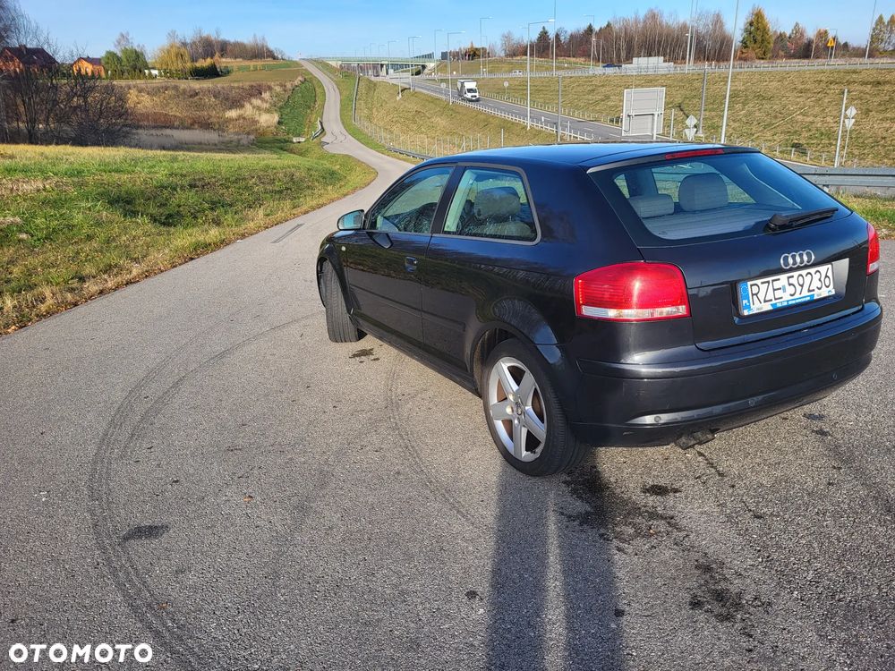 Audi A3 3-drzwiowe - 8