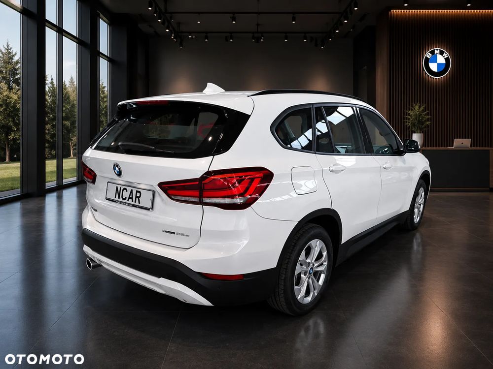 BMW X1 xDrive25e Advantage - 3