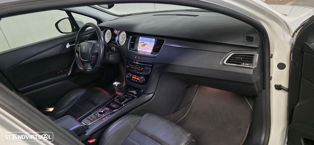 Peugeot 508 SW 1.6 e-HDi Allure CMP6 - 16