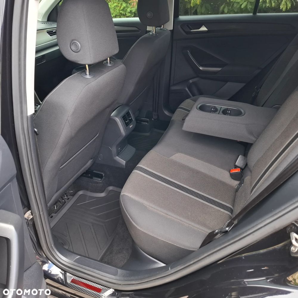 Volkswagen T-Roc 1.5 TSI GPF ACT Advance DSG - 10