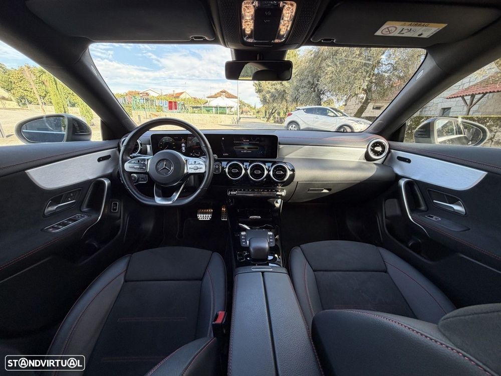 Mercedes-Benz CLA 180 - 11