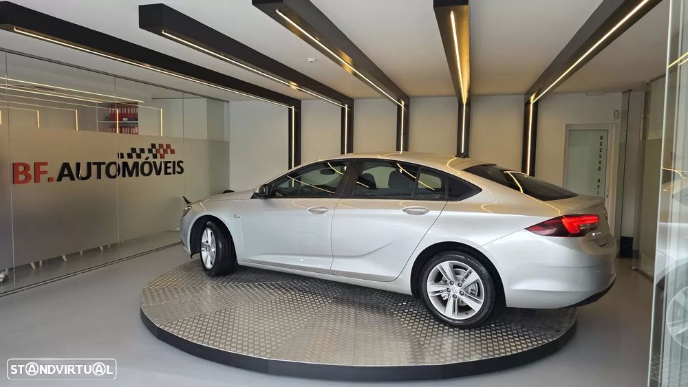 Opel Insignia Grand Sport 1.6 CDTi Innovation - 3