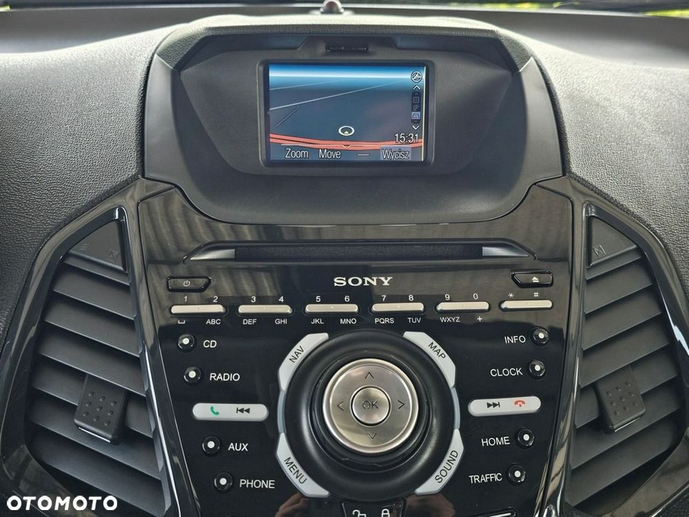 Ford EcoSport - 18