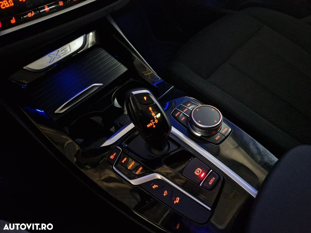 BMW X3 xDrive20d AT MHEV - 31
