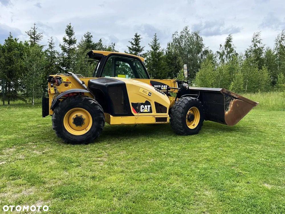 Caterpillar TH357D AG HANDLER - 5