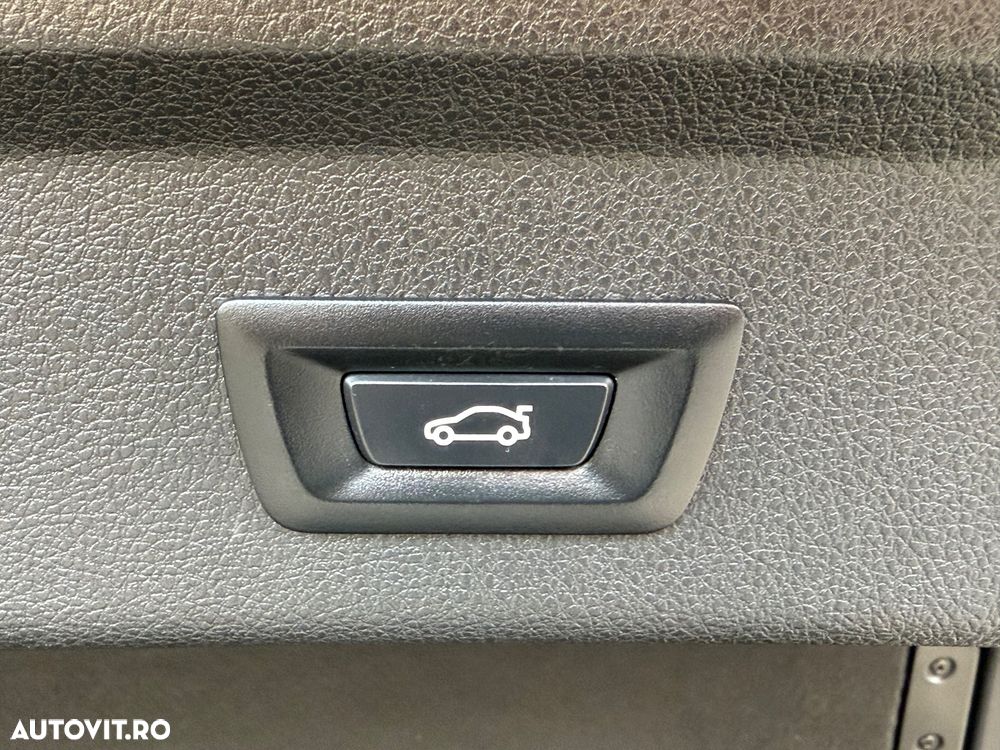 BMW Seria 3 320d GT Aut. Sport Line - 10