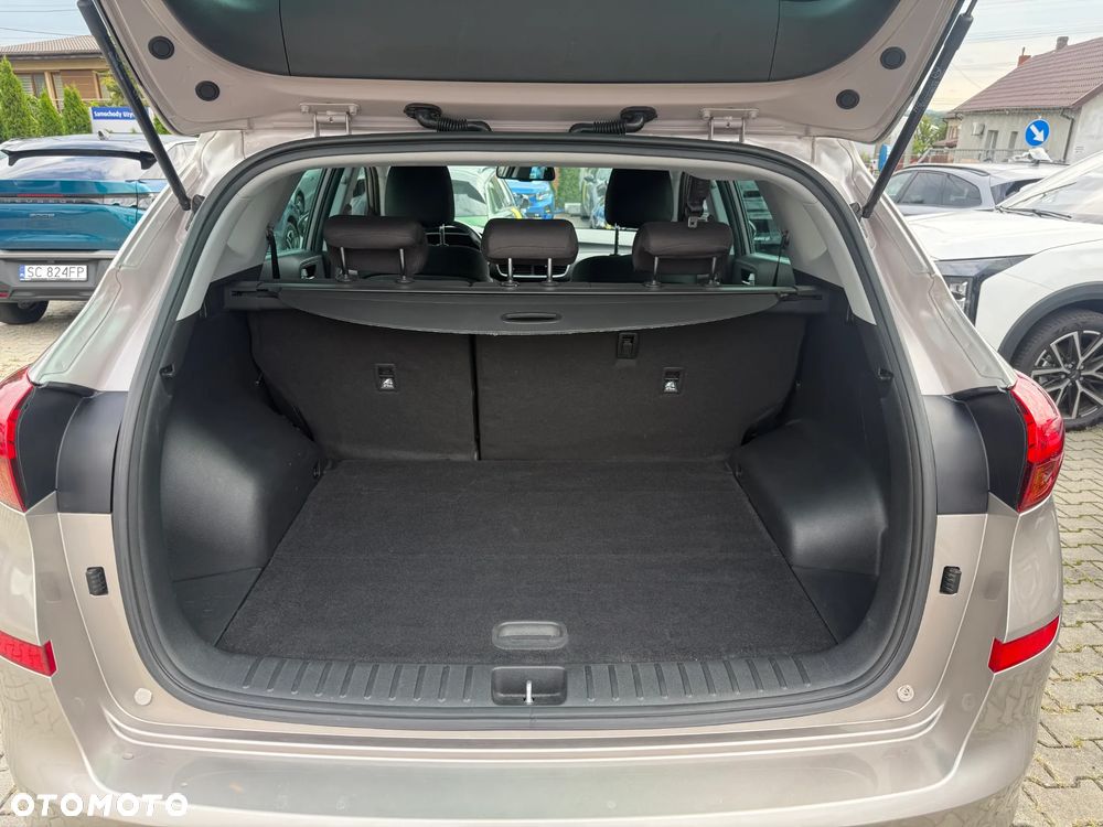 Hyundai Tucson 1.6 CRDi Style 2WD - 15