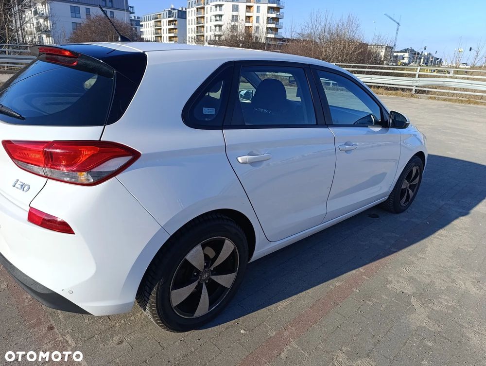 Hyundai i30 1.4 Comfort - 5