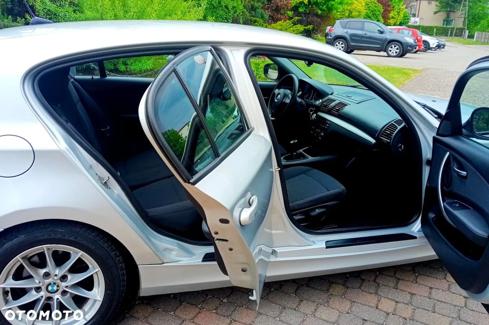 BMW Seria 1 116d DPF Edition Sport - 9