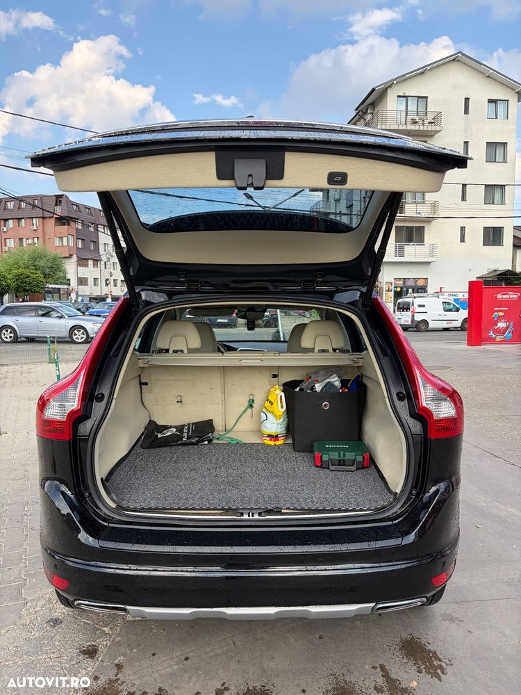 Volvo XC 60 D4 Geartronic Summum - 10