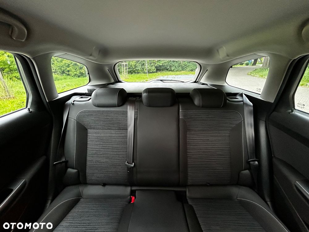 Opel Astra 1.4 Turbo Style - 30