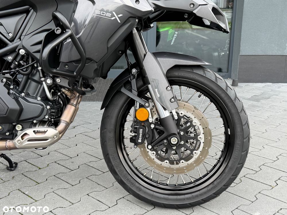 Benelli TRK 502X - 9
