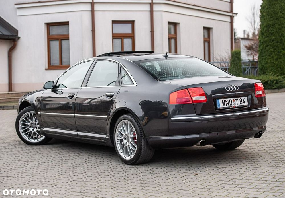 Audi A8 4.2 FSI Quattro - 15