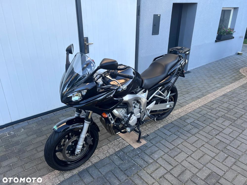 Yamaha FZ6 - 10