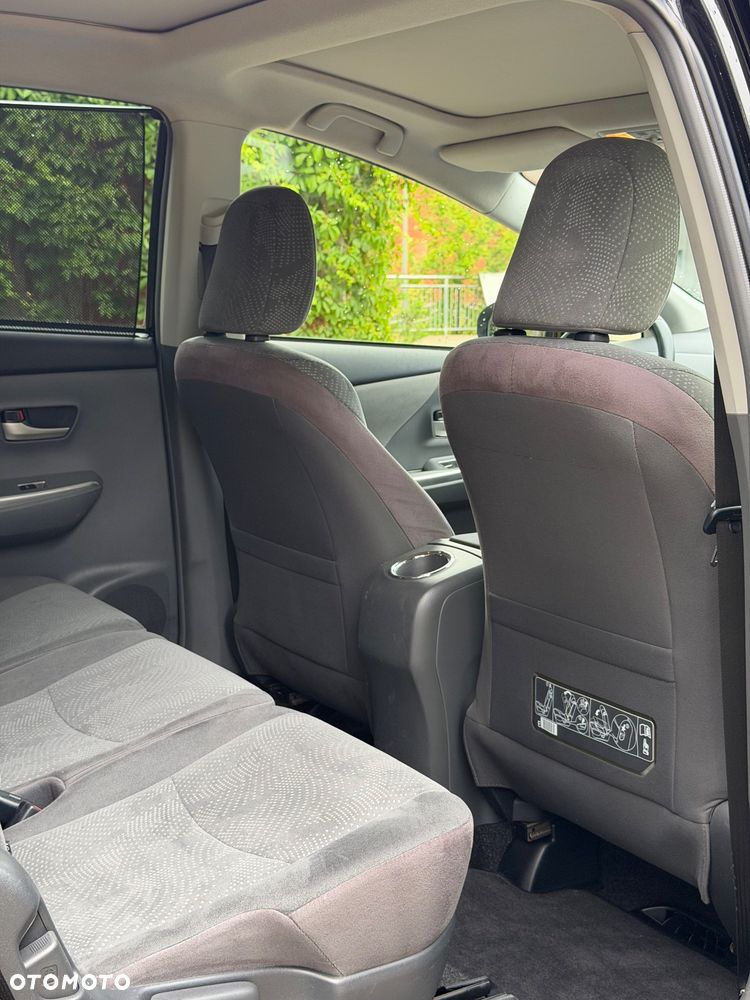 Toyota Prius+ (Hybrid) Executive - 14