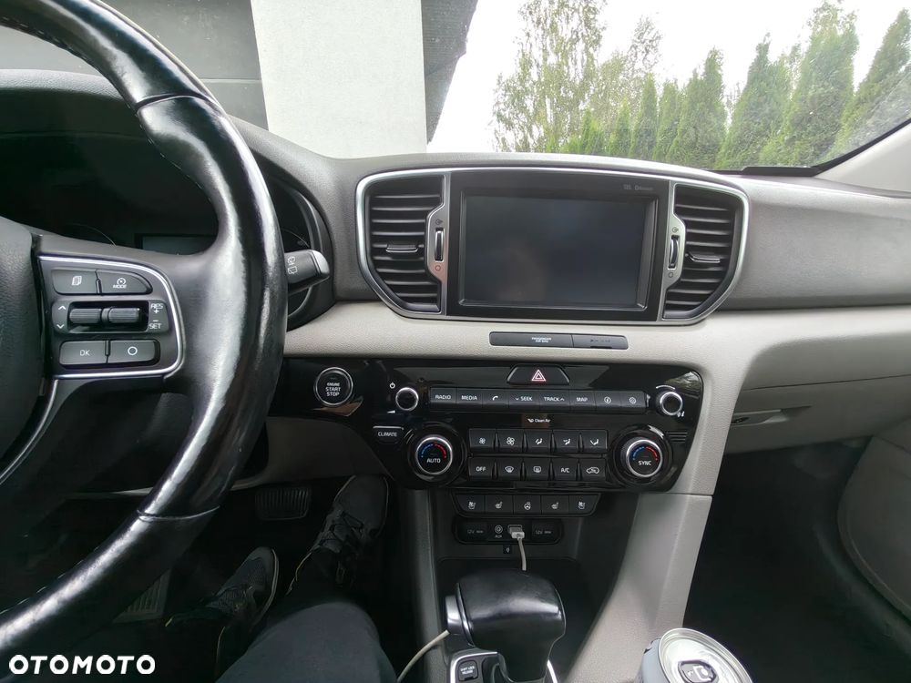 Kia Sportage 2.0 CRDI XL 4WD - 2