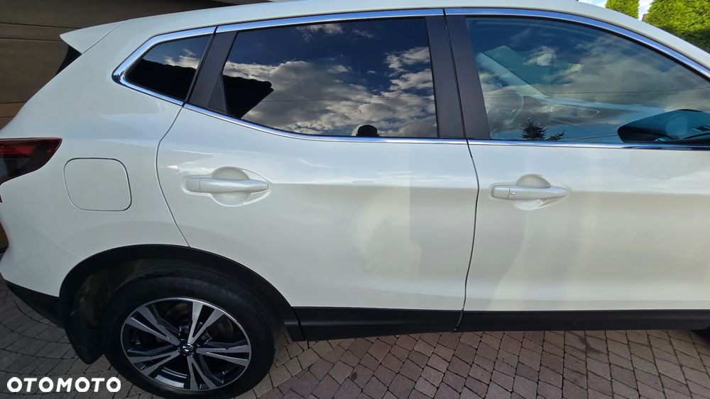 Nissan Qashqai - 21